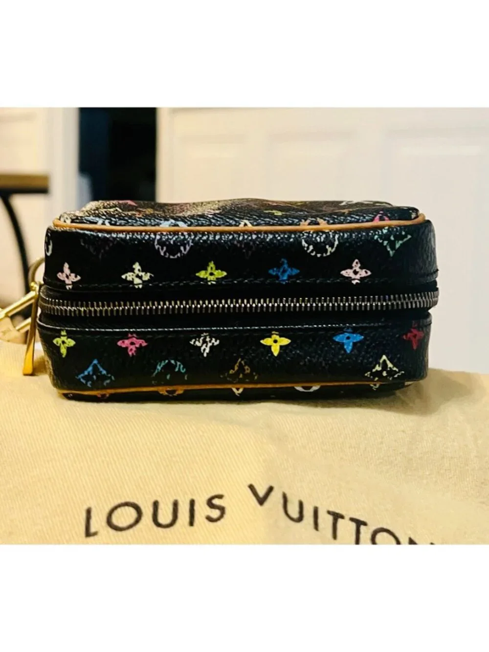 AUTHENTICATED! Louis Vuitton Takashi Murakami Black Multicolor Wapity Case Pouch
